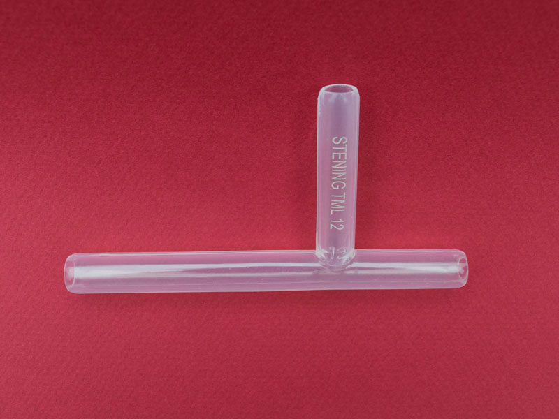 Application of the long T-tube in precarinal lesions